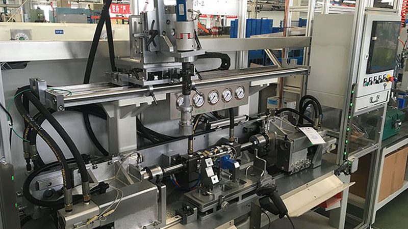 自动化生产线安装安全措施：如何有效预防机械伤害